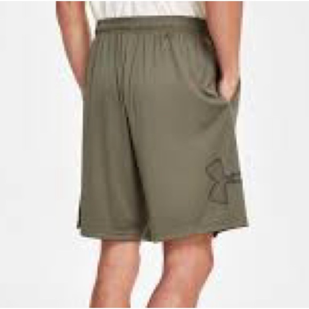 Under Armour | Men’s Sz M | Green Athletic Shorts Lightweight Elastic Waist ✨